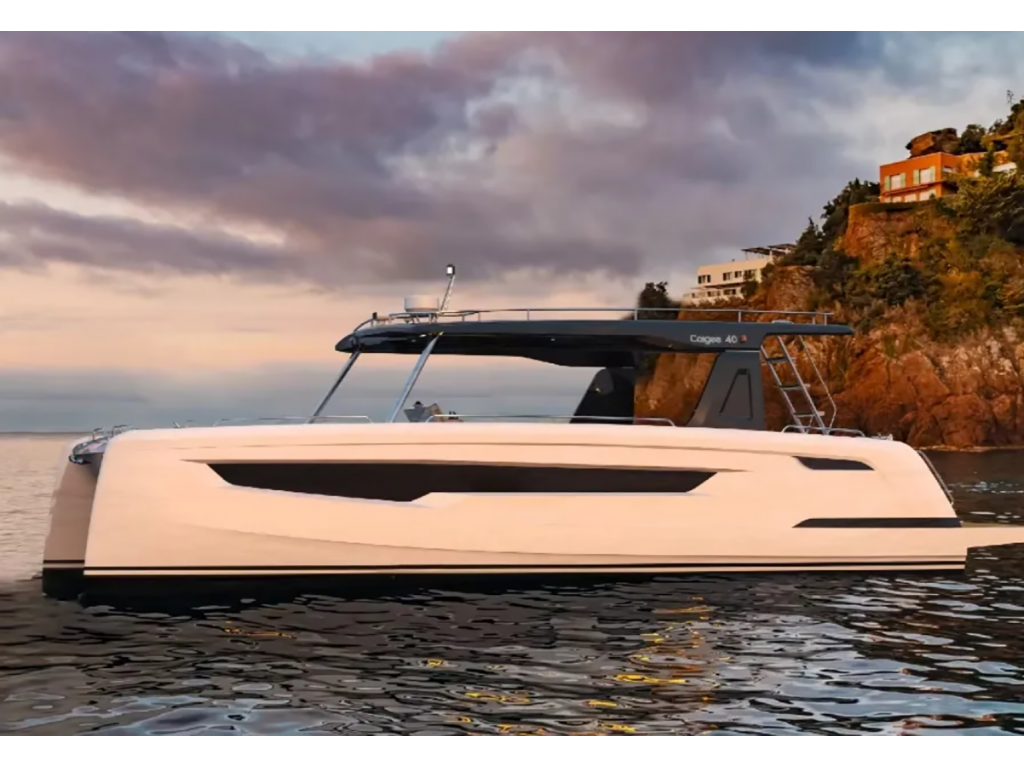 เรือยอทช์ Yachts สำหรับตกปลาสุดหรู